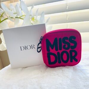 Miss Dior Perfume Zipped Pouch with 3 Samples- NIB